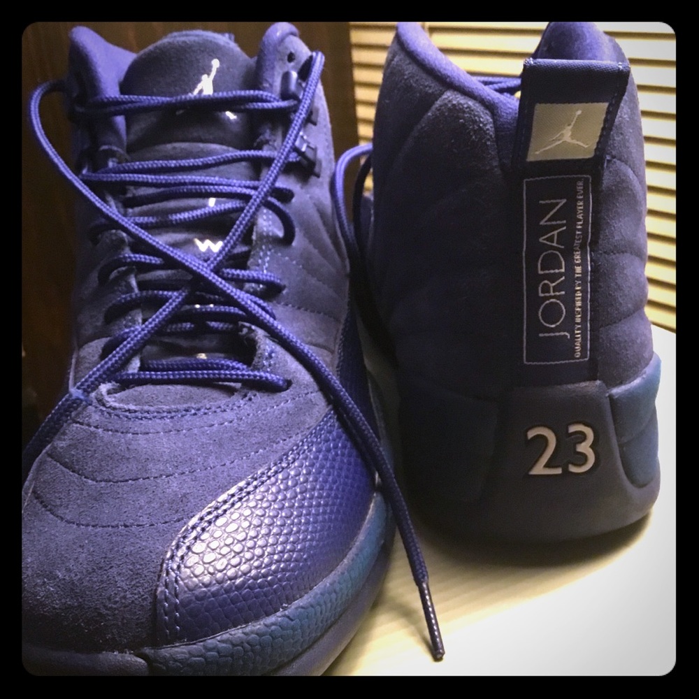 Air Jordan Retro 12 - Deep Royal Blue